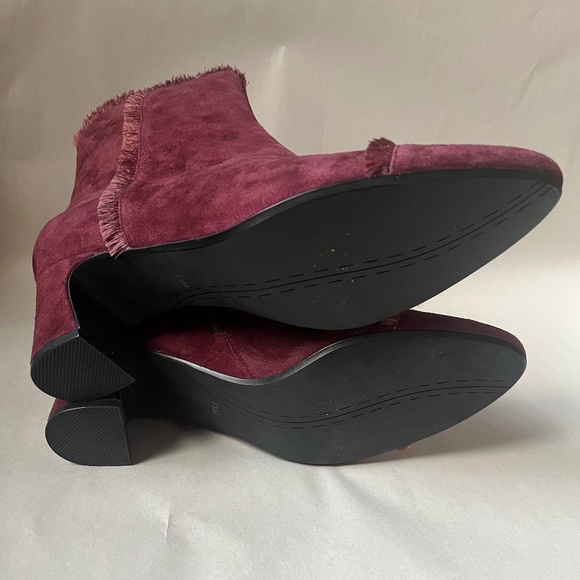 Vaneli Maroon Almond Toe‎ Zip Cushioned Comfy Ankle Cap Toe Fridge Booties Shoes - Picture 16 of 16